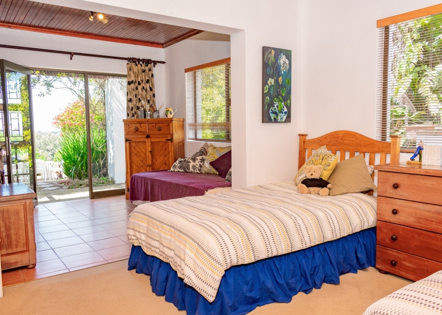 8 Bedroom Property for Sale in Colleen Glen Eastern Cape